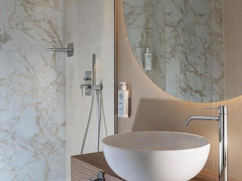 9B0EAAFBC24159E34A43EEA33287C6FA