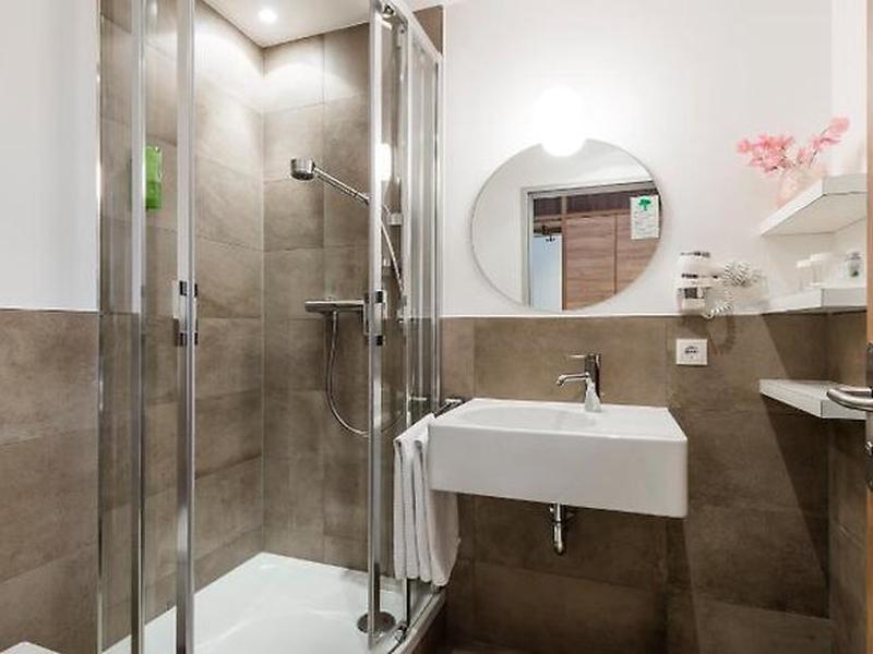 E778A4A3A571FC340A89C8CFFF1AB396