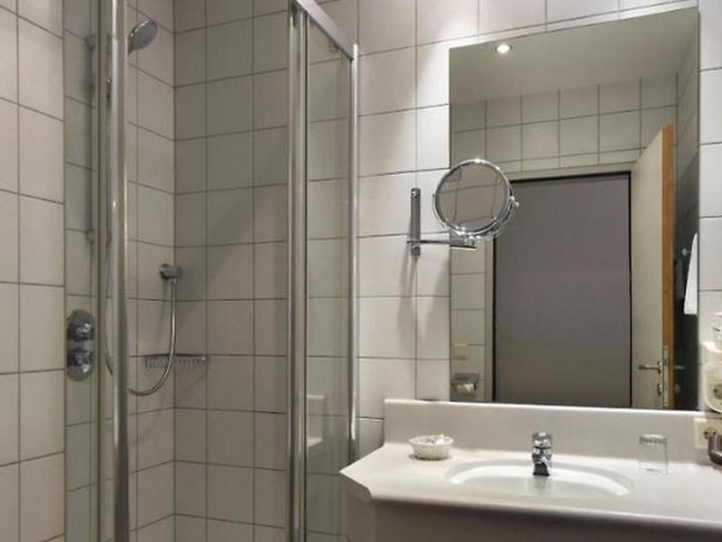 46975A8E2D9DAE02C7617531F0C5DCC3