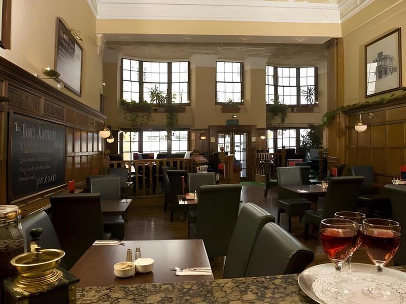 DDCA7C8F67D10761C0BDCC9E68E88482