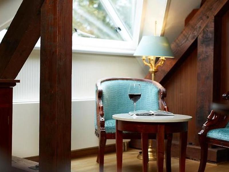 4BD298B46464D0558F238E6A252274B2