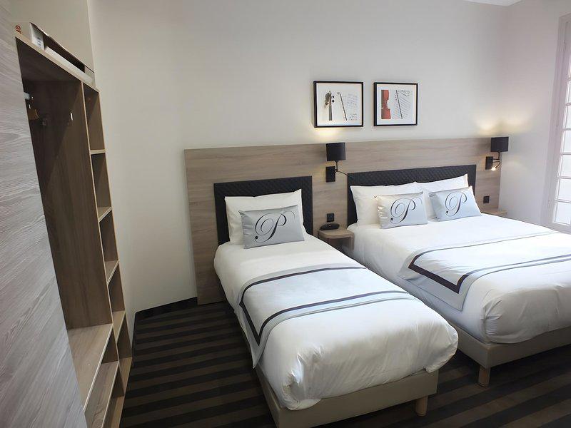 D6744C8AF470A2840A41754CB56559B7