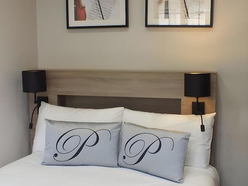 A246BC3AC17705C670BE1E8FAC4C3001