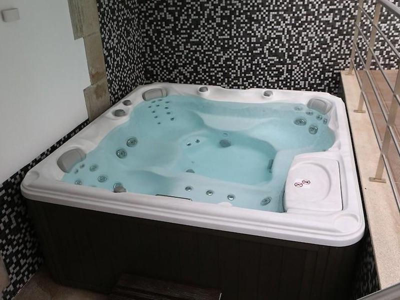 21DD0C3CB27BAD30791F84C9BAC5FFC3