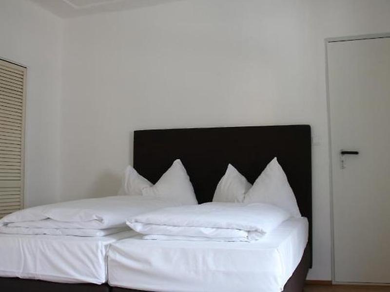 9E1D2AE145E0103C5AA707D322B8783D