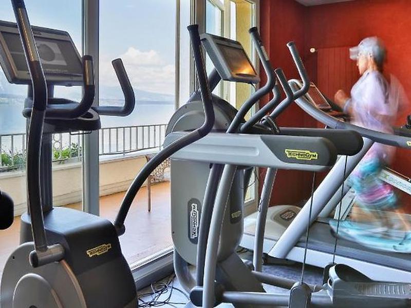 EF2D9B70CB8852508768506EEEAAC8A3