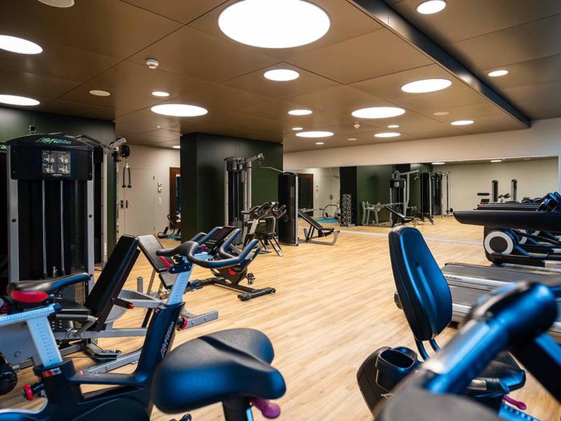 E5A9AFAEAD8B266363ECA1E1DCC61644