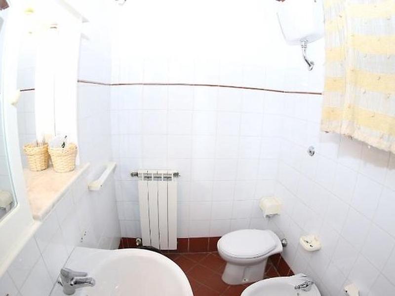 C584A837E24903D36C002D0CAA08BC7E