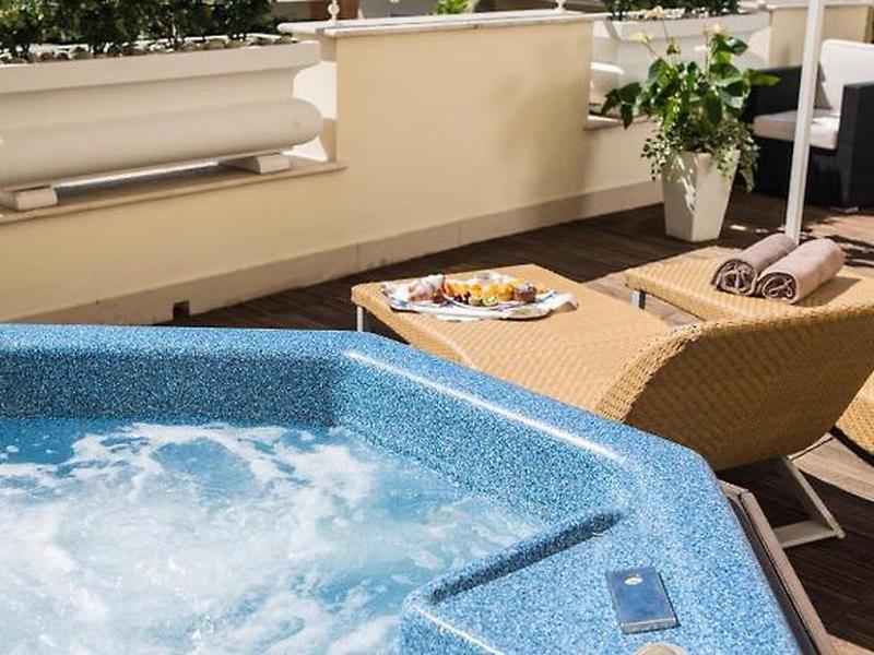 41E00253B59AAA70718BC4F4DDB02FF7