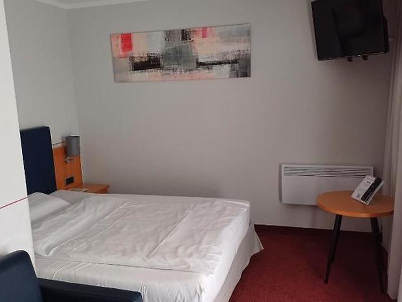 B0C9E5ACD9127D508707950C56B85EA8