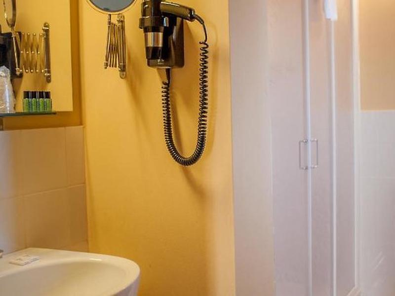 C74A336373F07B5C549D5191AFDD5FFD