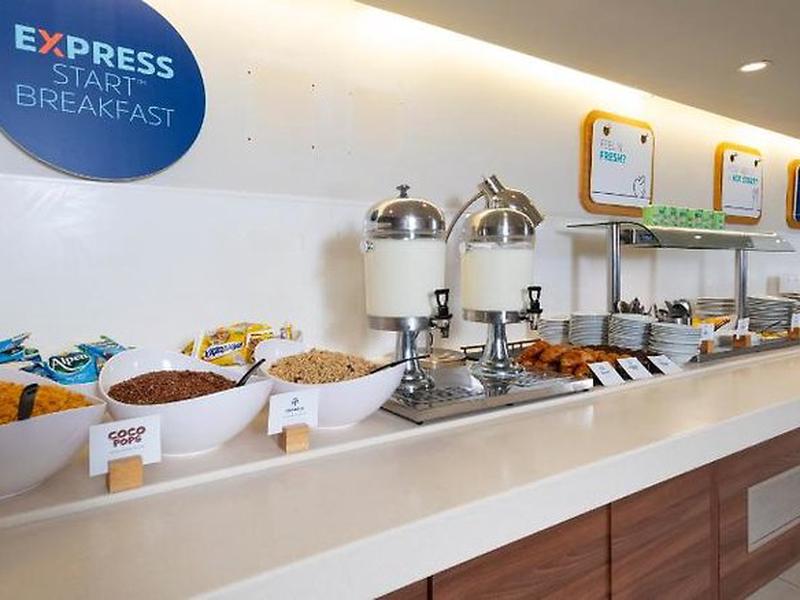 6F3F21790671D5192769C8B7F2A173E5