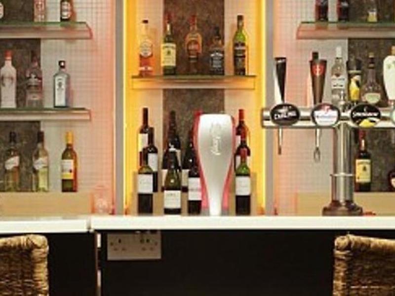 4BC8856246E60A0AE2CFEB6BA3B386D4