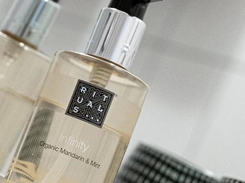 4D160FE74A74CF3840F0EDE713DEB936