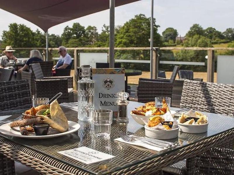 FCE97F84C84FB32AF1CDAB56139A880E