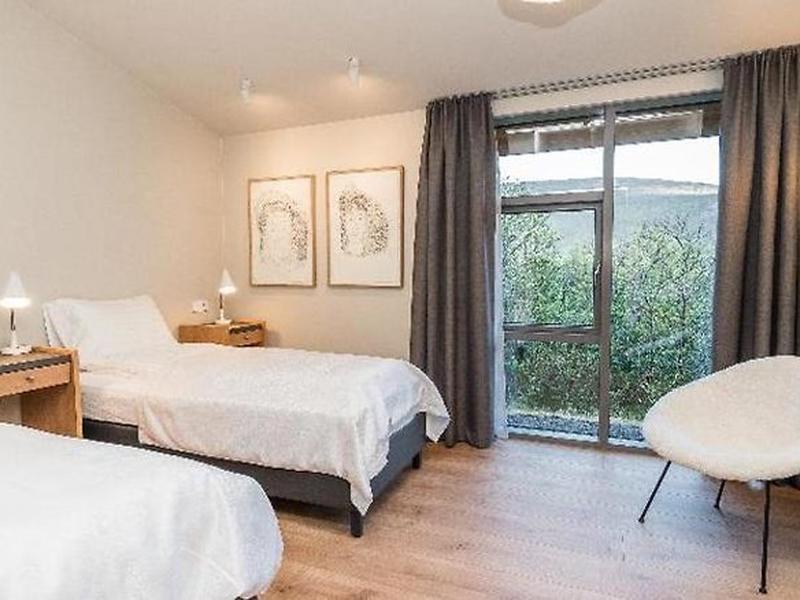 E77CAF2C75C6B88452D4E1A8F681E552