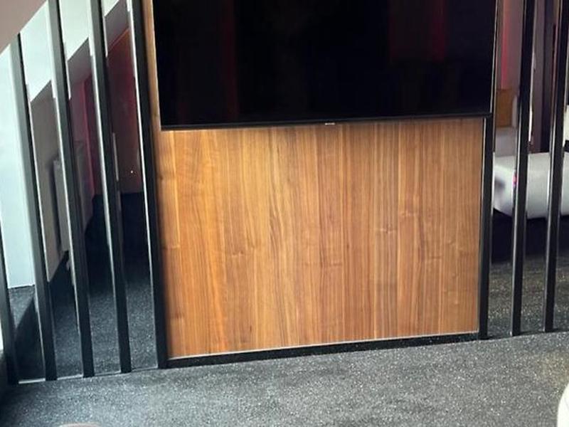 679CF2F25A845B06D269D96C243FFA81