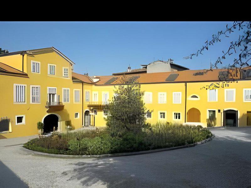 50ADA5A760F3A8AC51193AC8730D10BC