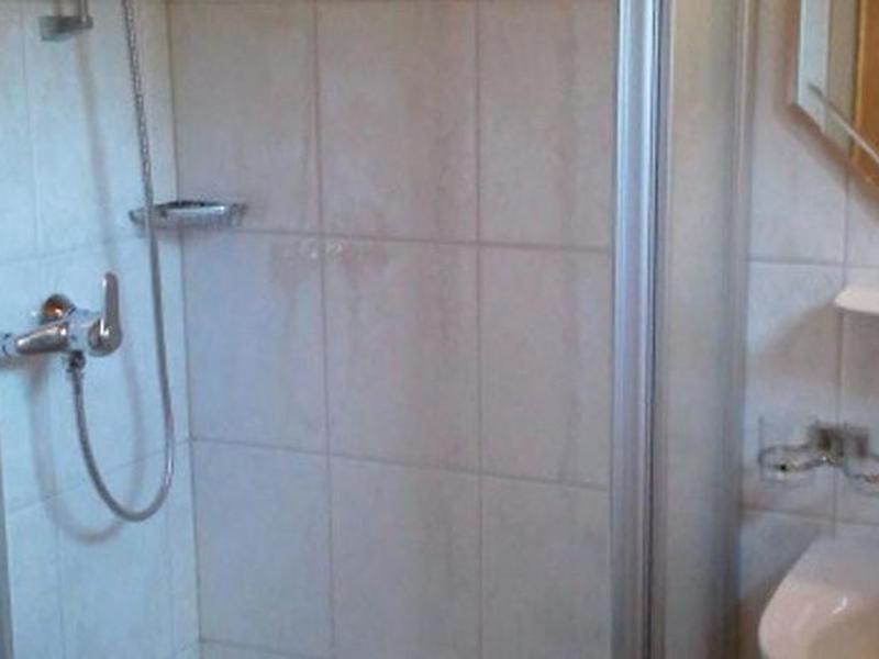 3F40CF3BF09C08629043F49D8DDC5405