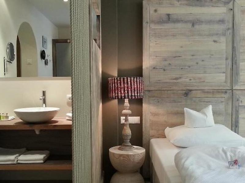 25CEC2174993731E700B35B4CDB11F52