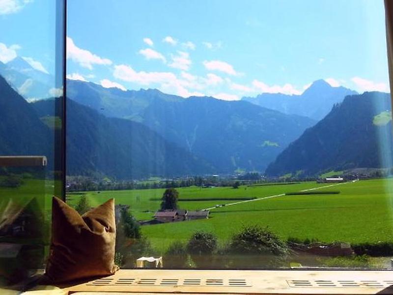 CB07BA6F7F8930C17A7E068D1536924B