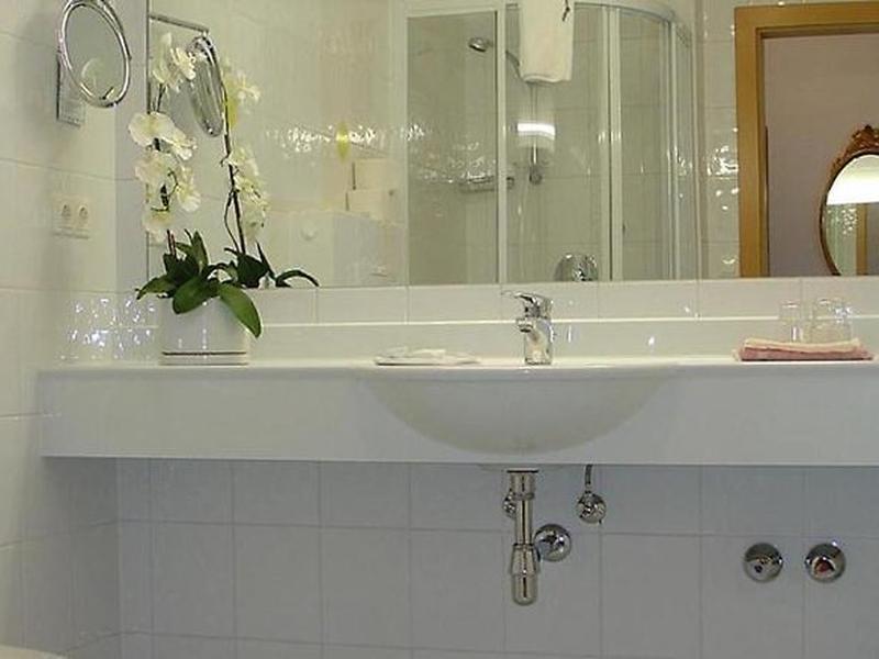 6082F2D1EAA2C6A95A499B26686198E7