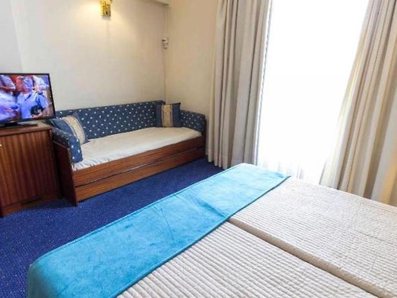 0436FC01ACE0BB6D3AF84107B2494EDE