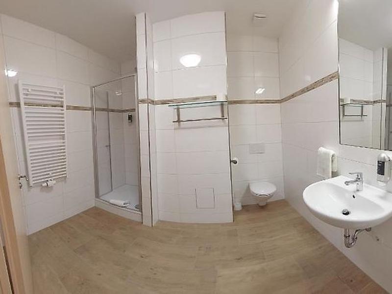 45D7876641343FA8268A4F0B9FE67A3D