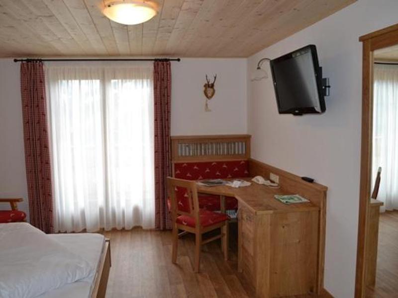 D92AFECABCC97367312A43DACB641E8F