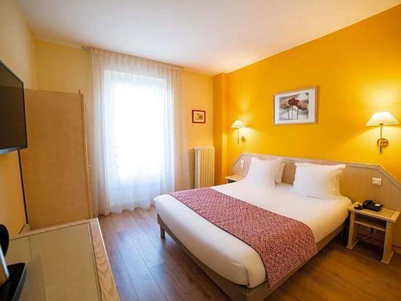 8FF54ACD695663F0632B6F6A01D3A38A