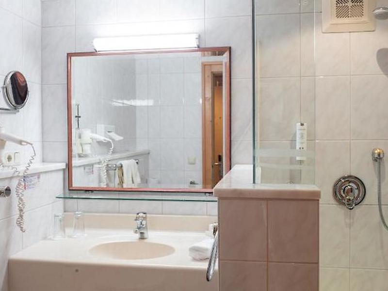 D3FFD12B62F4ABBC038160798E48FD9B