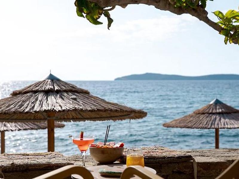 5C968283E01E25B8A1ECCDAEB63068CF