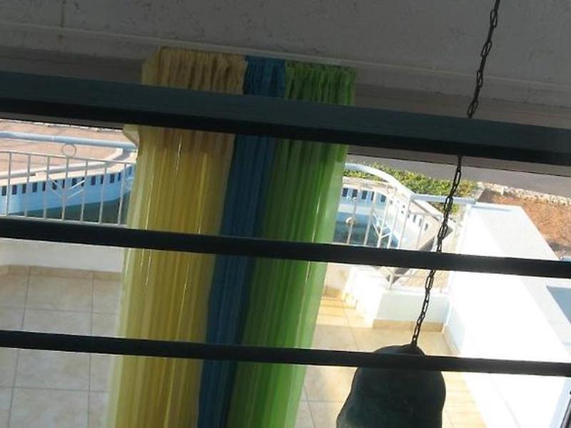 9FD378324BCCE5D5F93D7C16E18CA1A0