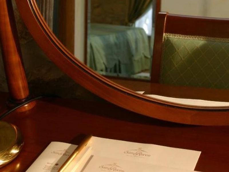 72ED53E72197DE2E711BD344441088FF