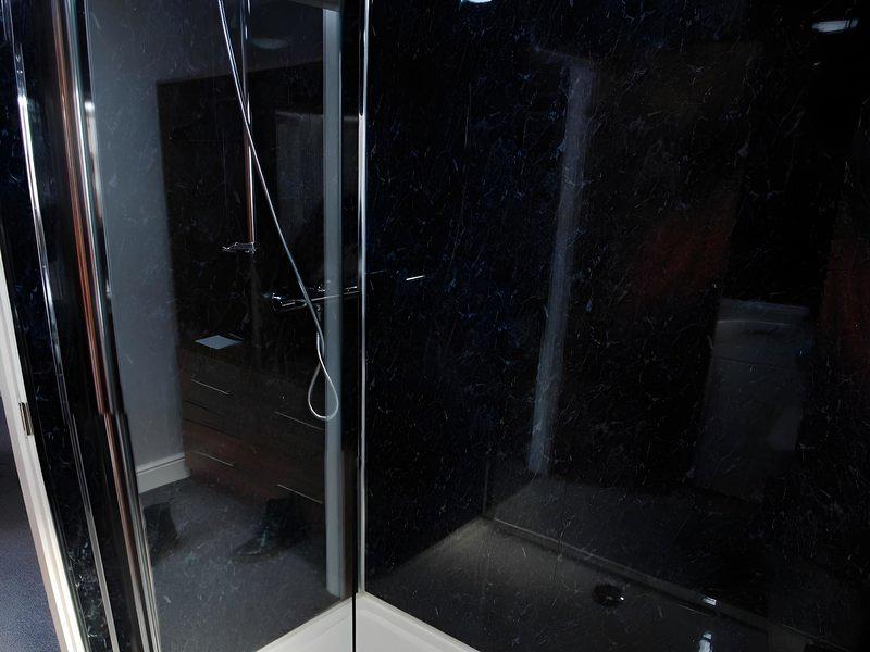 B417F45061374603F32B7A739DC9B031