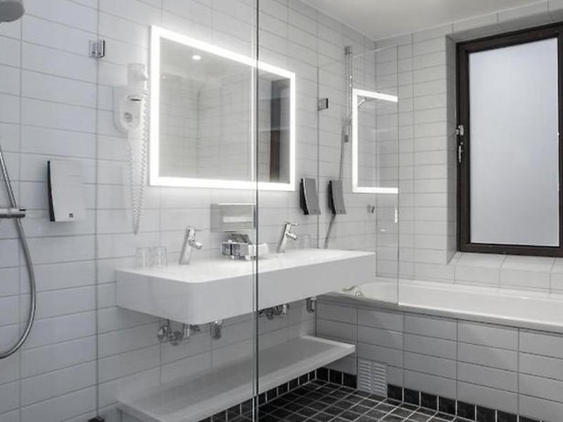 C55888A404DDFADEF128499F7131B497