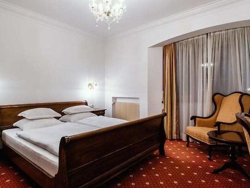 DB2B3347E65A0EA8F6DE6CF4150250CA