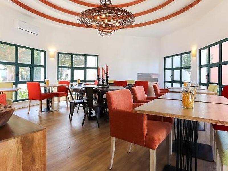 992AE2D7B06EF6143DADCF944A81A5E4