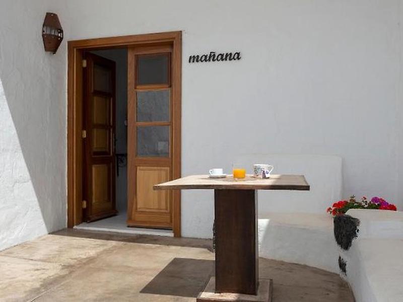 CCCEDE1D44D4E4D274D5D220C172F00C