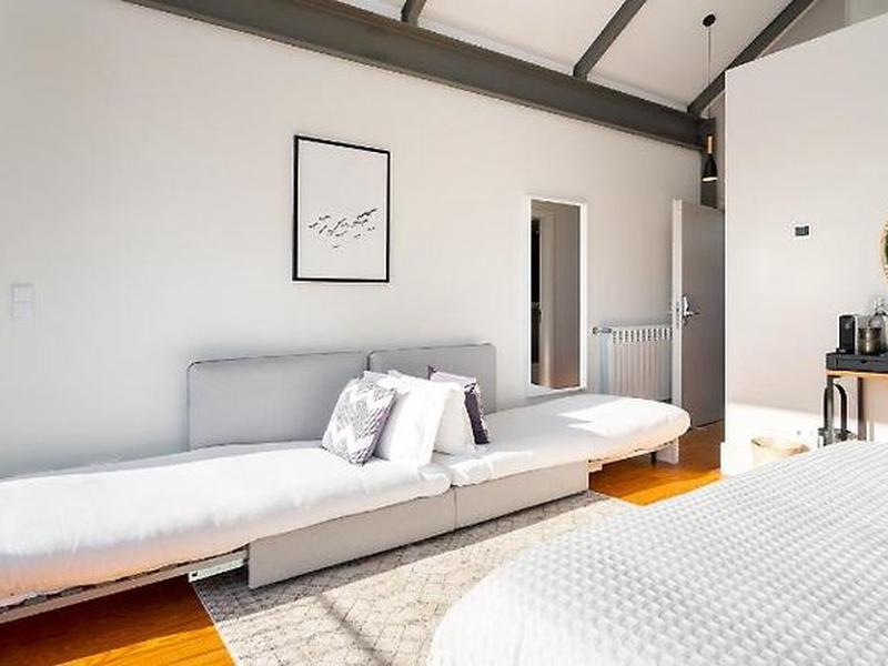 9F00574CD17594D3EA155BC5E227C8CC