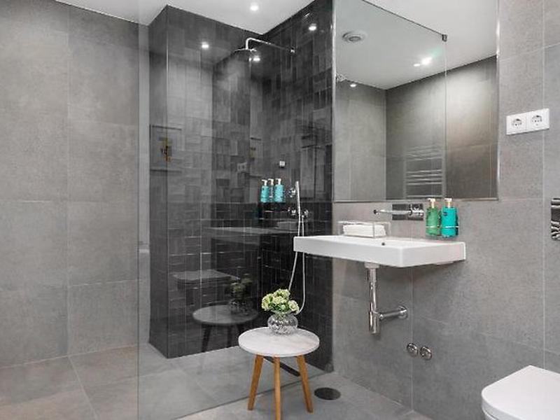 9ED9F1D81351A38EB2B20D4EC8F95966