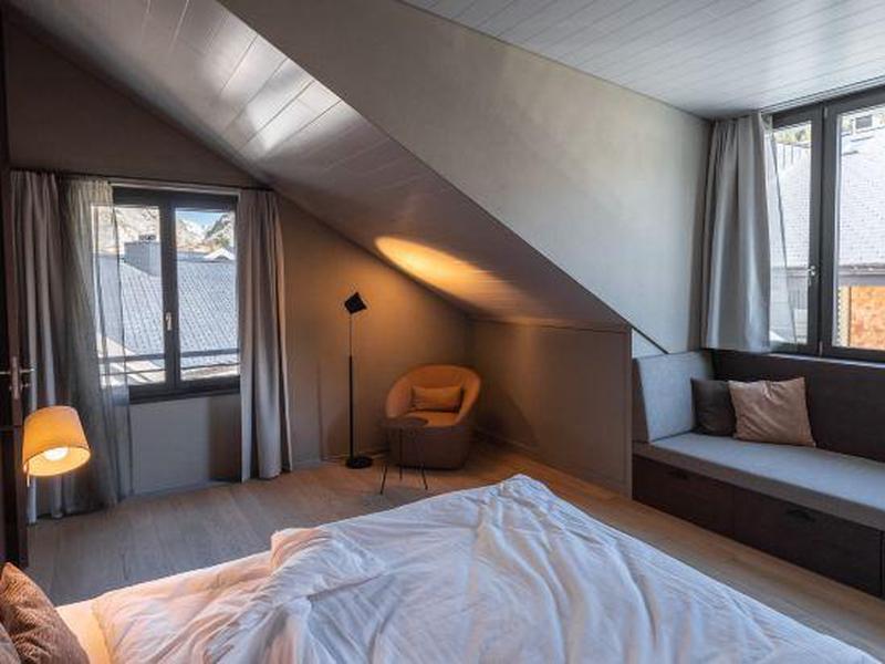 6AB10D8EB65714E5AD8DEE6A5484B98C