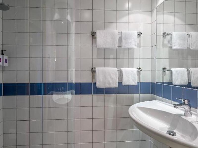 8B1DBA5E3C5E4D423926696921C835CB