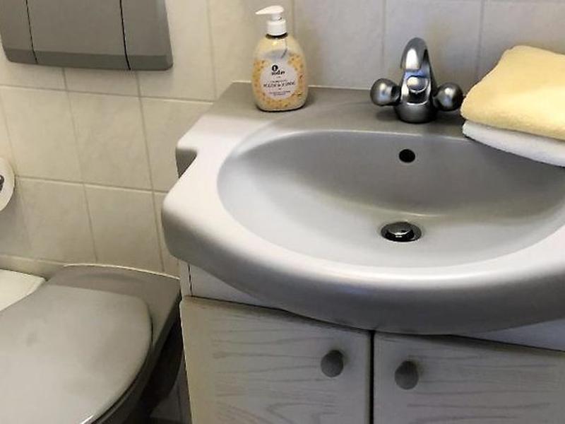 65FEADCE22D70217F97C91F05B44D183