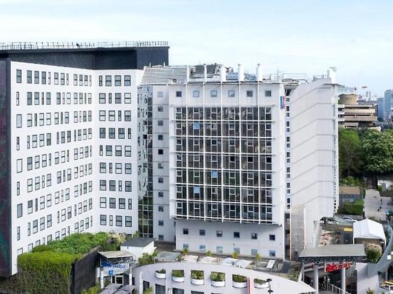 923D29032DAA4B403FACD2D4535B5036