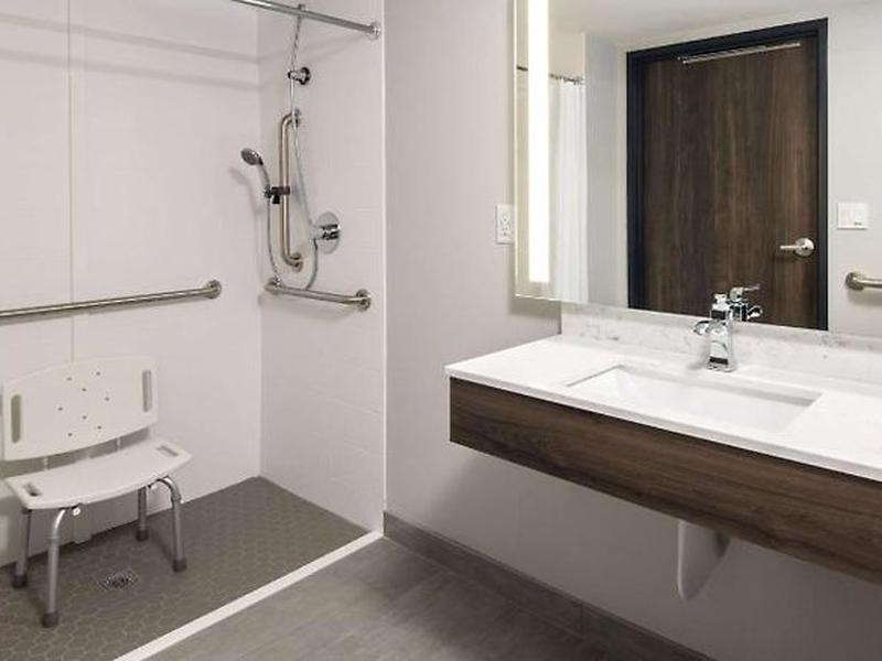 06D340610933BD824794B0A281627078