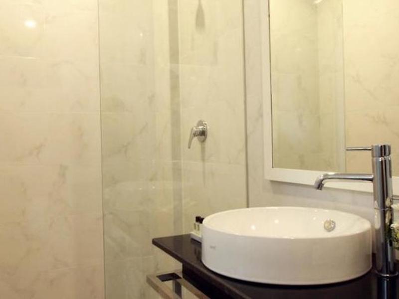 B7067D1CF8406F94BB6EE91957972B19