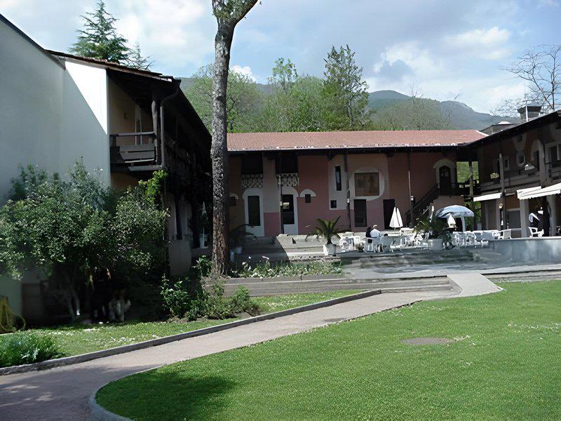 01B5D8AAA48BC72496653294D45F52C7