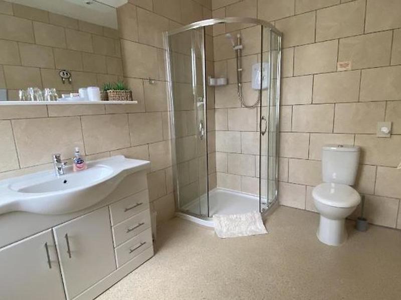 3240636D77FBBDADB3605A2E33AE9F81