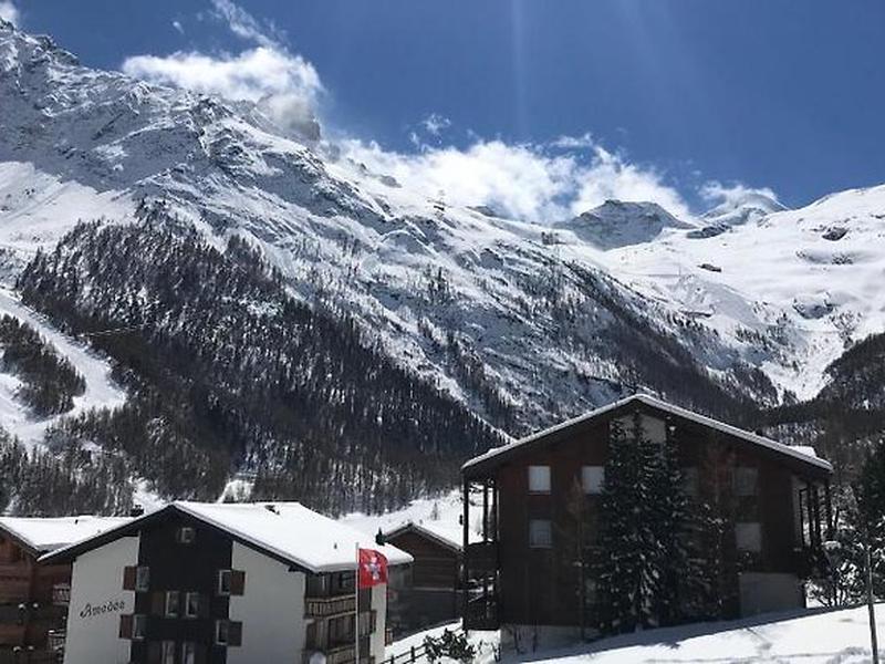 784F46FC6633EEC62E1C9B04B4ABF6E0